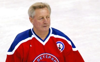 Ю. Лебедев: «Возрождение 