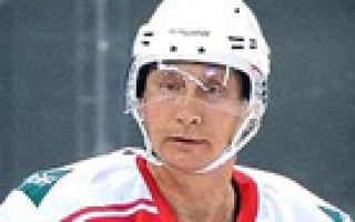 Триумф президента: Путин обыграл в хоккей детей из центра 