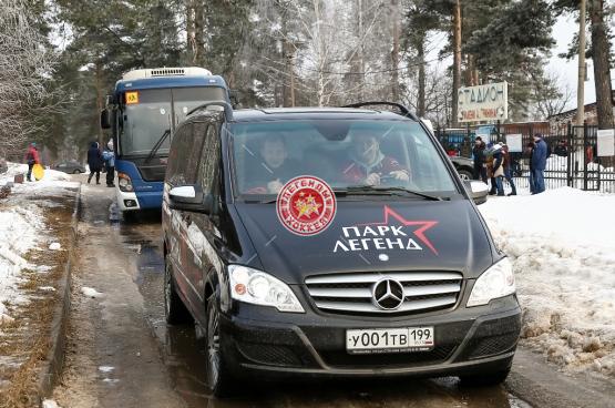 Легенды Хоккея в подмосковных Озерах