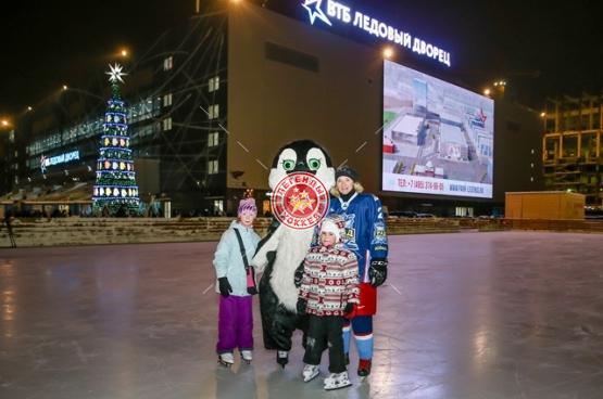 Александр Якушев на выставке «Рекорды спорта»