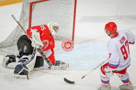 Открытая тренировка российской сборной Легенд мирового хоккея